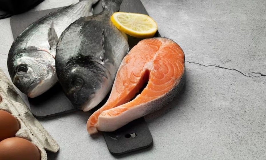 Fatty Fish Omega‑3s for Hydration and Skin Elasticity