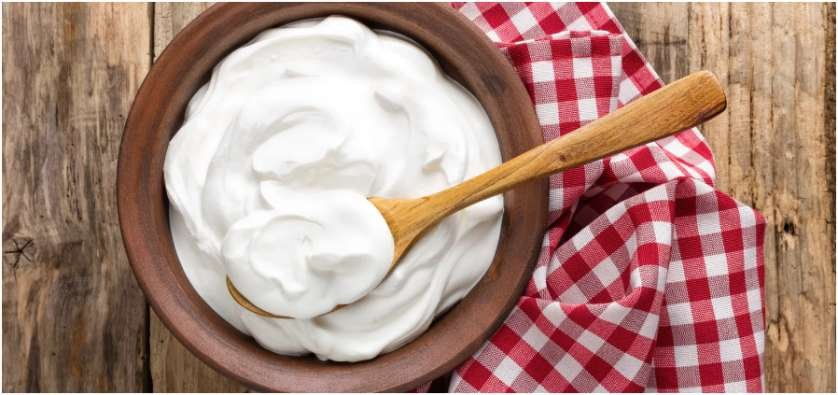 What's the Difference Between Greek and Regular Yogurt?