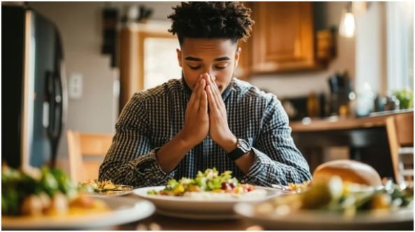 How to Get Better at Mindful Eating (Step-by-Step)